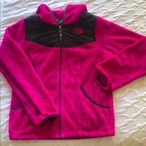 100% 𝘼𝙐𝙏𝙃𝙀𝙉𝙏𝙄𝘾  NORTH FACE 💗